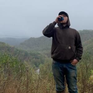 Meet your Posher, Eric